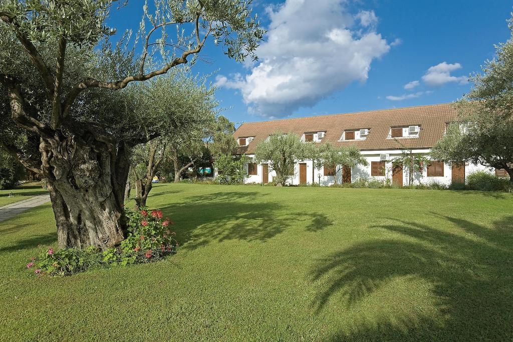 Nausicaa Village Sant'Andrea Apostolo dello Ionio Exterior foto